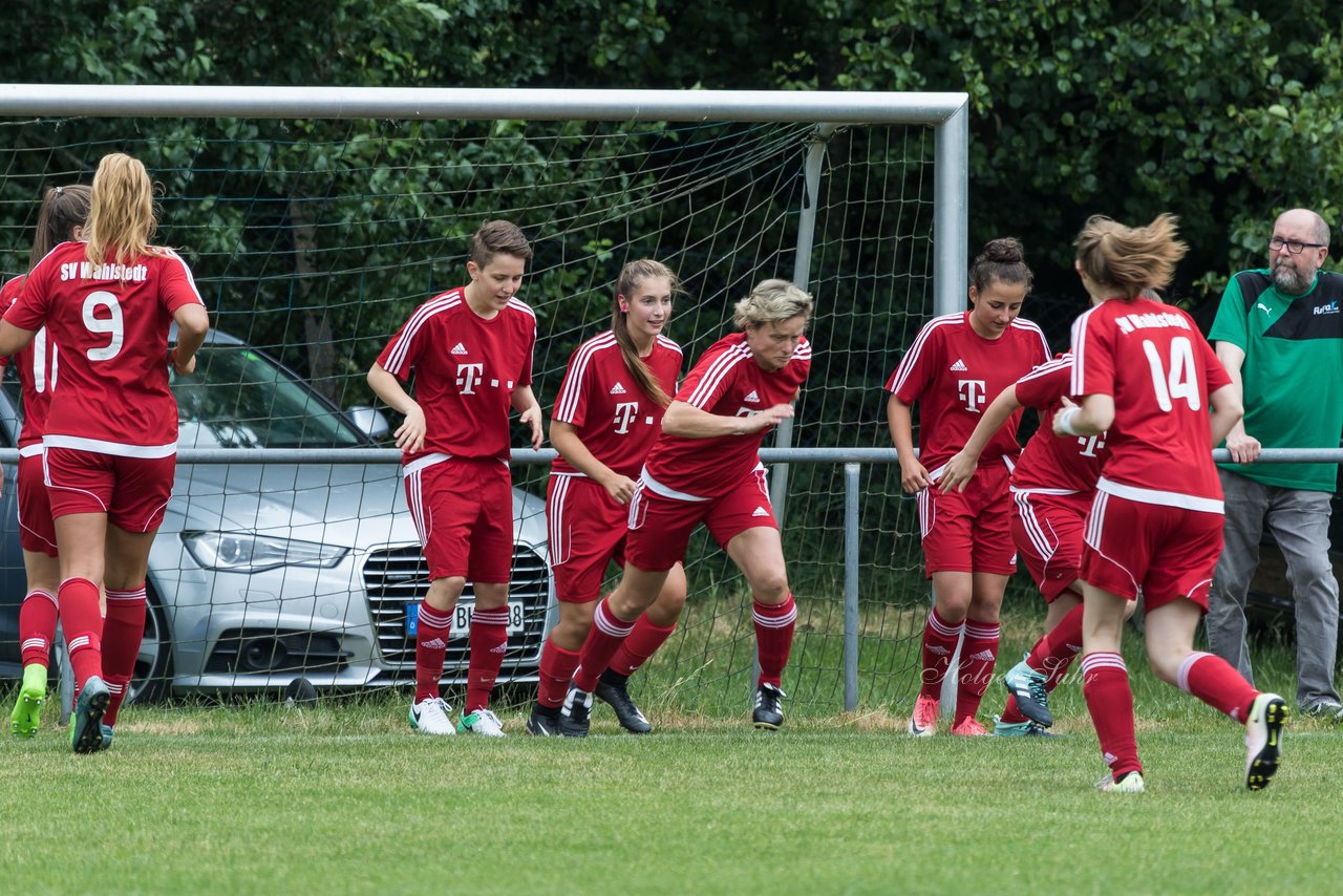 Bild 254 - Aufstiegsspiel SG Borgstedt/Brekendorf - SV Wahlstedt : Ergebnis: 1:4